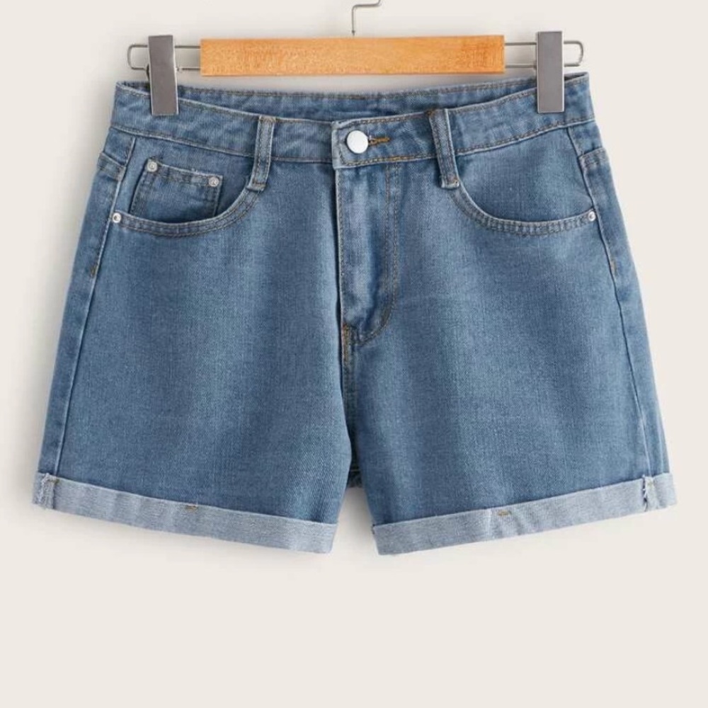 Women’s shorts NWT